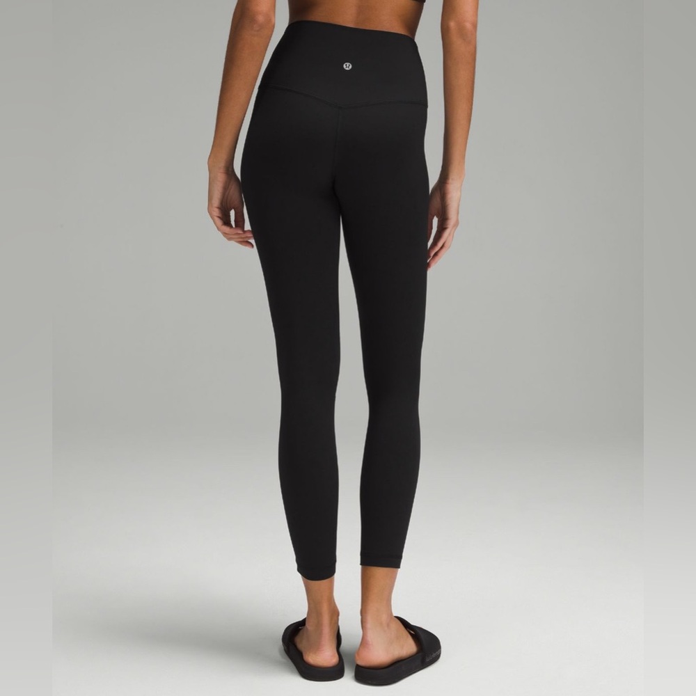 Black Lululemon Align Leggings